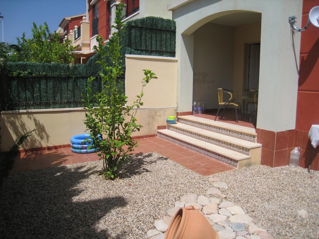 Bungalow Altos De La Bahia Torrevieja Room photo
